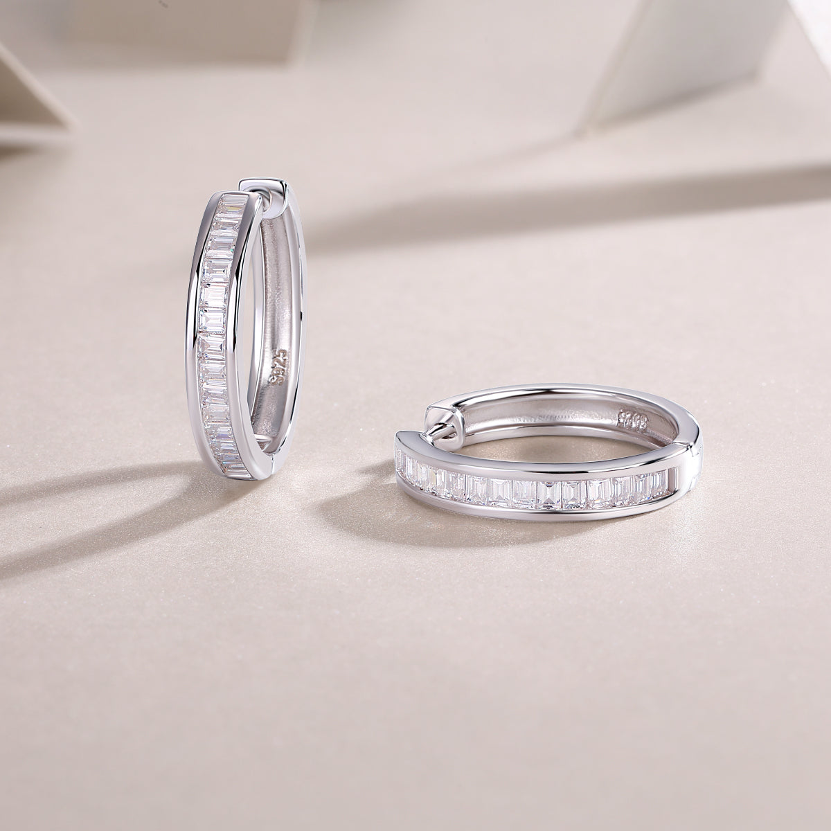 Dawn Break - Premium Moissanite Luxury Fashion Light Luxury Jewelry Silver Stud Earrings S925 Silver Plated Platinum